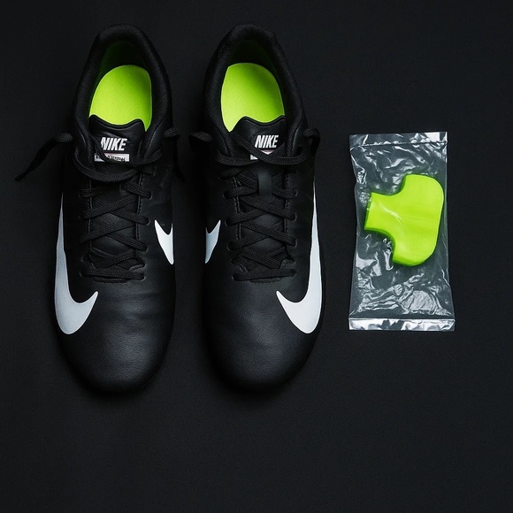 Nike Track & Field Sprinting Spikes – Black/Volt Green – Size 9 - Picture 1 of 1